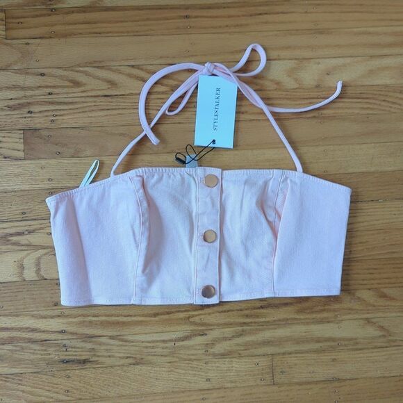 Revolve Stylestalker Niki Halter Crop Top - Picture 2 of 5